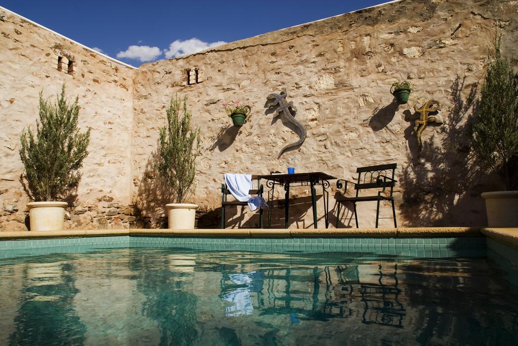 Imperial Fine Accommodation Broken Hill Esterno foto